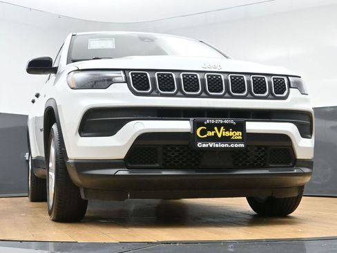 Used 2023 Jeep Compass Sport AWD/4WD image 52