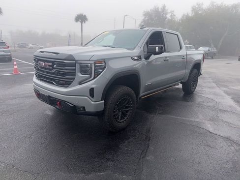 Used 2025 GMC Sierra 1500 AT4 w/ Technology Package image 2
