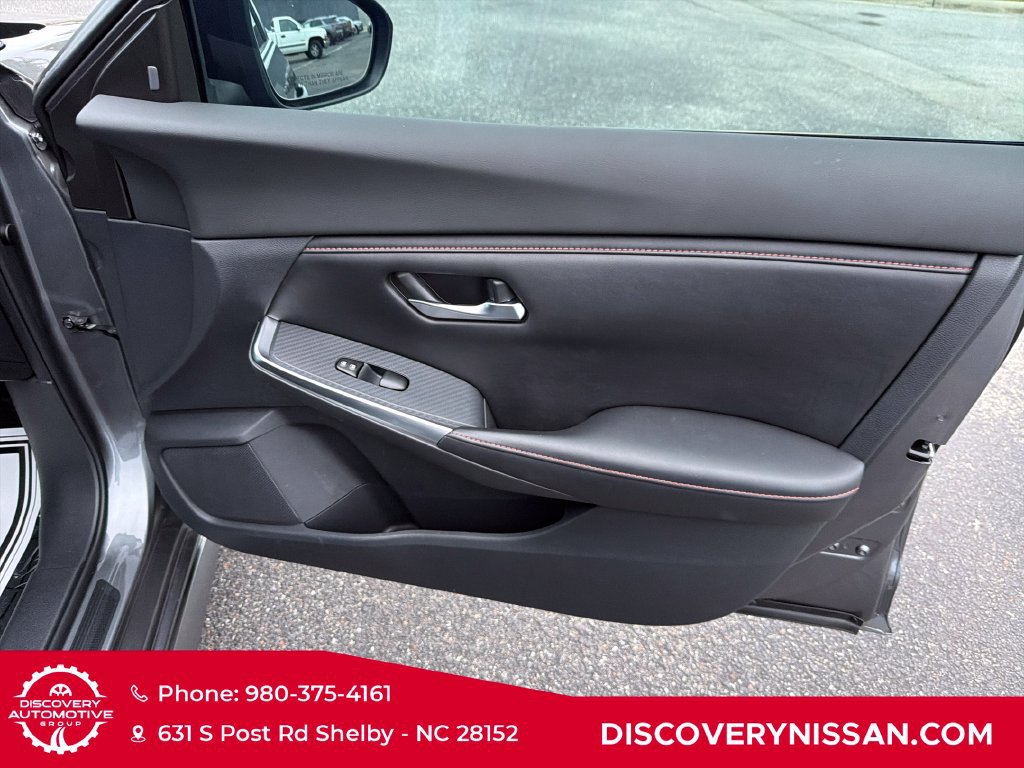 Used 2022 Nissan Sentra SR w/ Midnight Edition FWD image 37