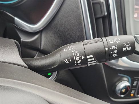 Used 2021 Chevrolet Equinox LT image 15