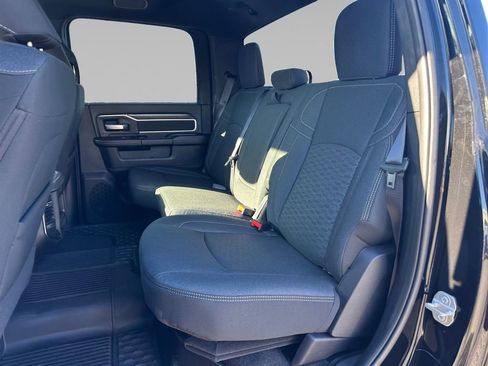 New 2026 RAM 2500 Big Horn AWD/4WD image 15