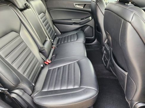 Used 2024 Ford Edge SEL image 31