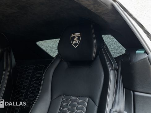 Used 2019 Lamborghini Urus AWD/4WD image 31