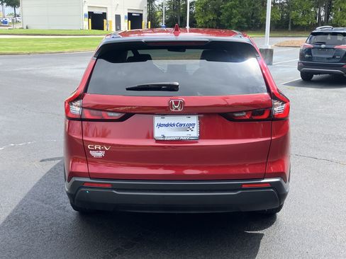 Certified 2025 Honda CR-V LX image 9