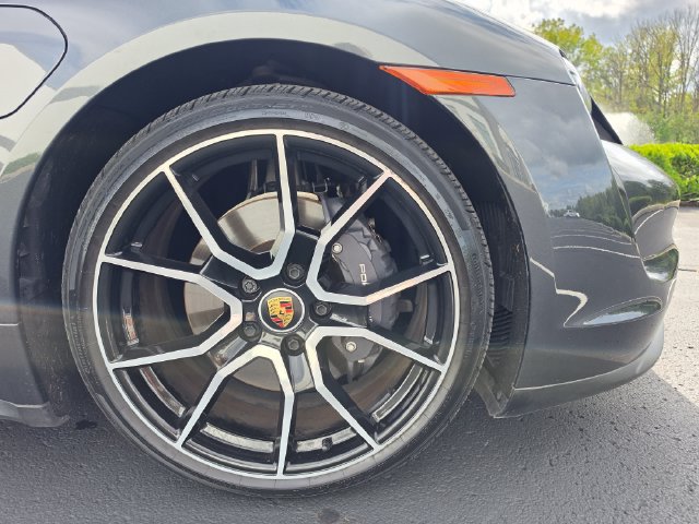 Used 2023 Porsche Taycan RWD image 4