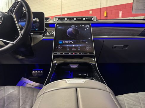 Used 2021 Mercedes-Benz S 580 4MATIC Sedan image 20