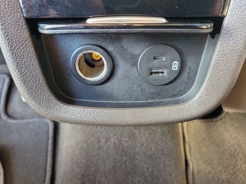 Certified 2022 Lincoln Nautilus FWD w/ Premium Package image 17