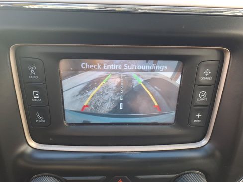 Used 2014 Jeep Grand Cherokee Limited AWD/4WD image 20