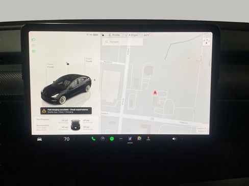 Used 2022 Tesla Model 3 Long Range AWD/4WD image 17