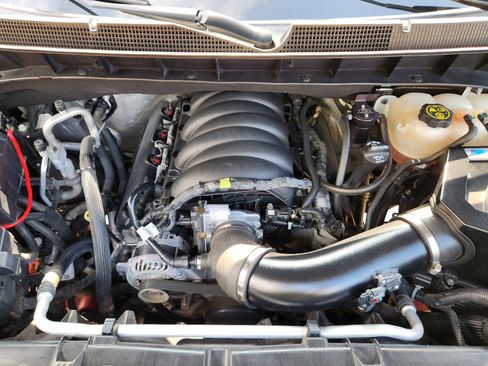 Used 2021 Chevrolet Silverado 1500 LT Trail Boss w/ Convenience Package II image 34