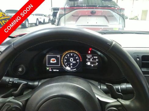 Used 2025 Toyota GR86 Premium w/ ALL Weather Mat Package (TMS) RWD image 11