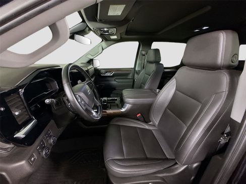 Used 2023 Chevrolet Silverado 1500 RST image 15