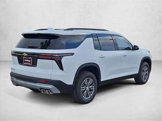 New 2026 Chevrolet Traverse LT w/ Driver Confidence Package video 2