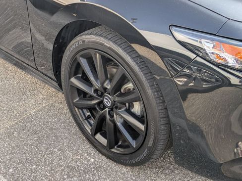 Used 2024 MAZDA MAZDA3 s FWD image 6