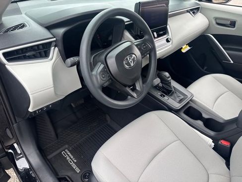 New 2026 Toyota Corolla Cross L image 15
