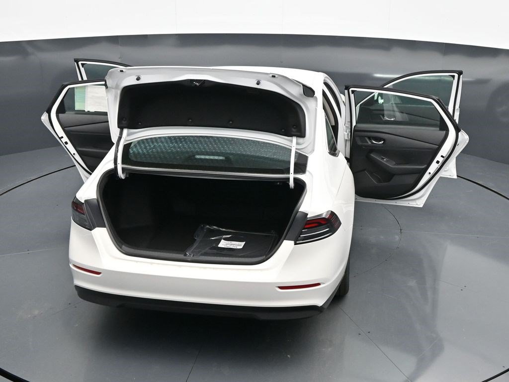 Used 2026 Honda Accord LX image 41