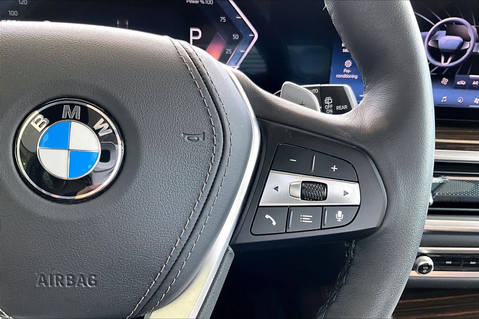 Used 2026 BMW X5 sDrive40i RWD image 17