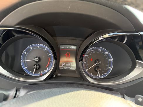 Used 2015 Toyota Corolla S image 25