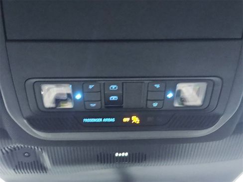 Certified 2026 Ford Explorer ST-Line w/ ST-Line Street Pack image 34