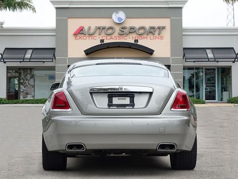 Used 2016 Rolls-Royce Wraith RWD image 6