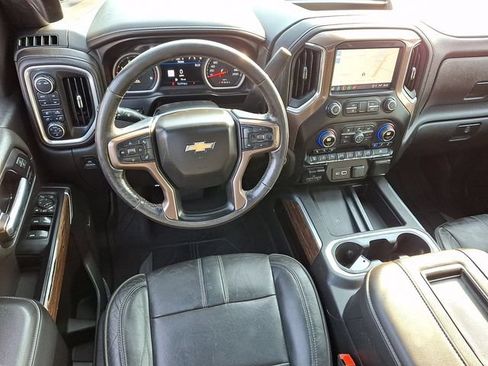 Used 2022 Chevrolet Silverado 3500 High Country AWD/4WD image 2