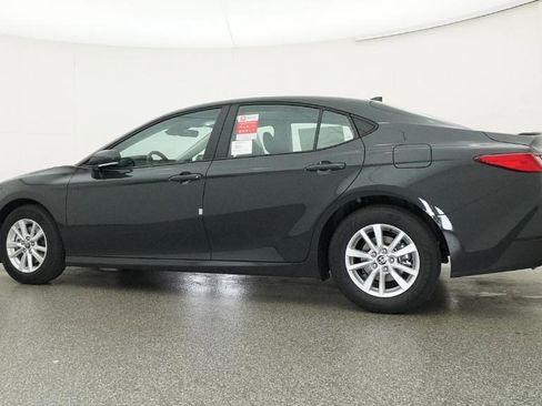 New 2026 Toyota Camry LE image 11