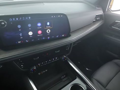 Used 2025 Chevrolet Tahoe Z71 w/ Z71 Off-Road Package image 28