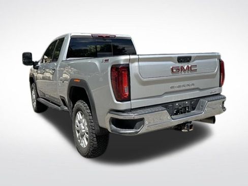 Used 2022 GMC Sierra 2500 SLT w/ SLT Convenience Package AWD/4WD image 3
