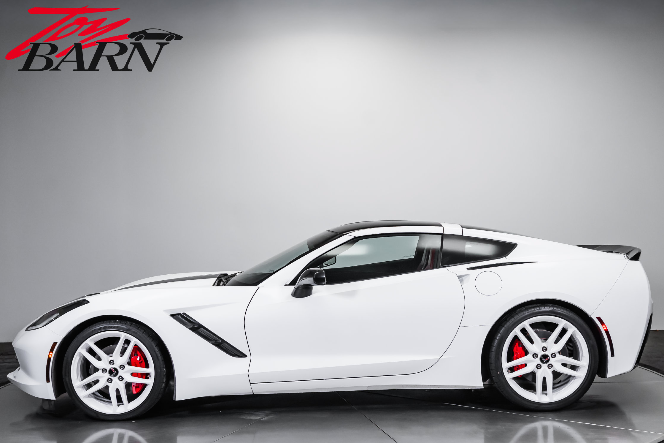 Used 2014 Chevrolet Corvette Stingray Coupe w/ 2LT Preferred Equipment Group RWD image 10