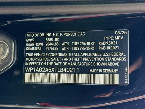 New 2026 Porsche Macan S image 25