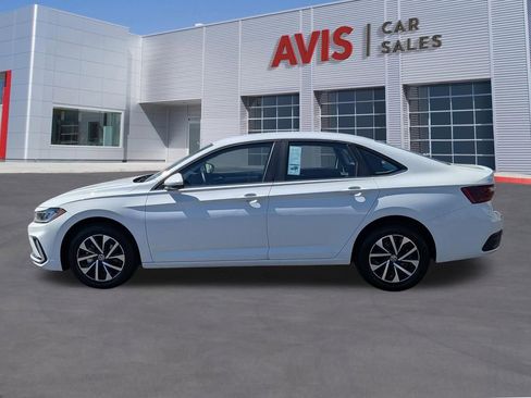 Used 2025 Volkswagen Jetta S image 10