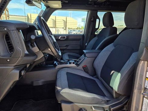 Used 2025 Ford Bronco Big Bend image 23
