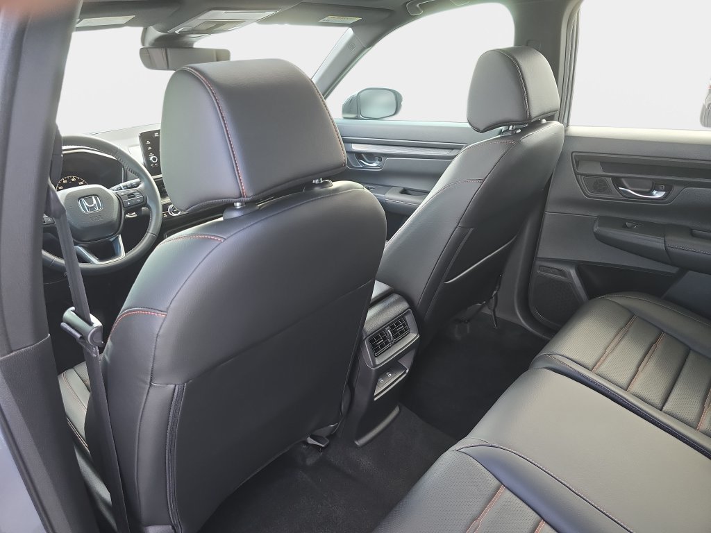 Used 2025 Honda CR-V Sport-L image 10