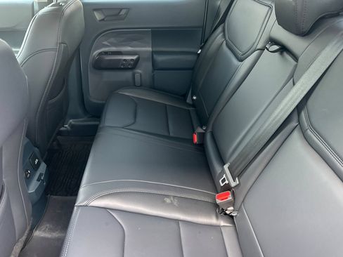 Used 2024 Ford Maverick Lariat w/ Black Appearance Package AWD/4WD image 12