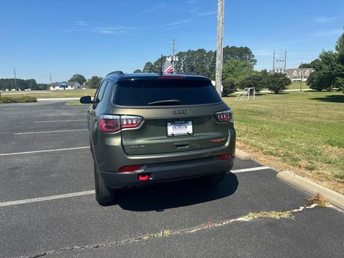 Used 2020 Jeep Compass Trailhawk AWD/4WD image 7