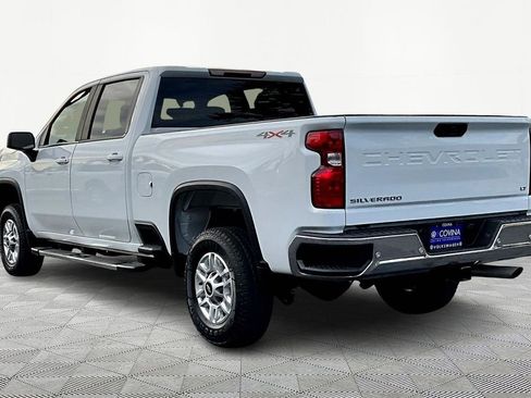 Used 2022 Chevrolet Silverado 2500 LT image 4