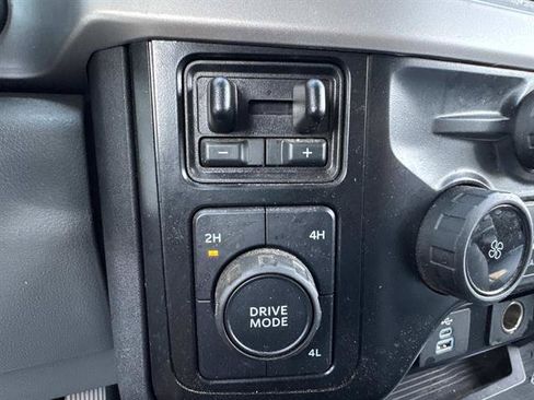 Used 2024 Ford F550 4x4 Crew Cab Super Duty image 37