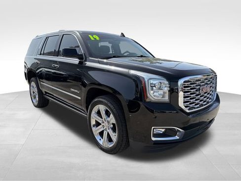 Used 2019 GMC Yukon Denali w/ Denali Ultimate Package AWD/4WD image 1