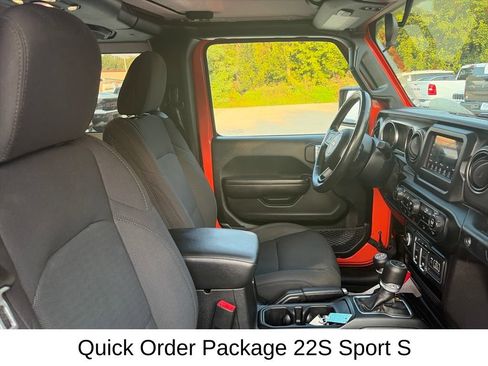 Used 2020 Jeep Wrangler Sport AWD/4WD image 11
