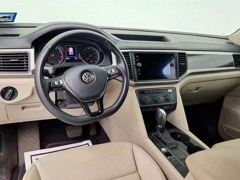 Used 2018 Volkswagen Atlas SE FWD image 12