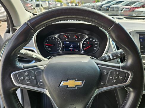 Used 2022 Chevrolet Equinox LT image 22