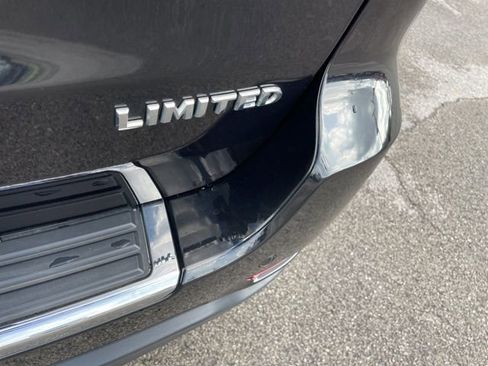 Used 2015 Jeep Grand Cherokee Limited w/ Luxury Group II image 10