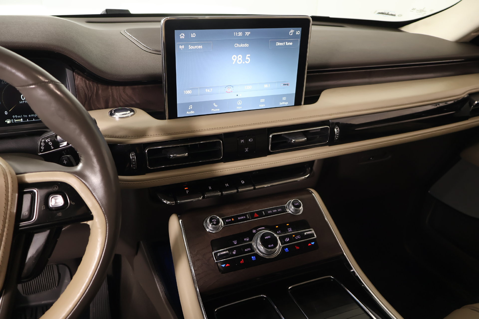 Used 2022 Lincoln Aviator Reserve w/ Equipment Group 201A AWD/4WD image 5