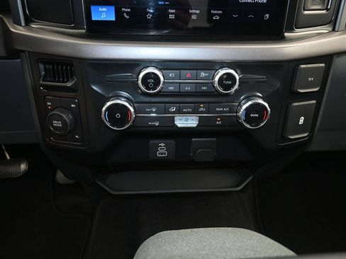 Used 2025 Ford F150 XLT w/ Equipment Group 301A Standard AWD/4WD image 18