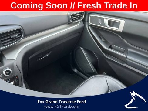 Certified 2020 Ford Explorer XLT w/ Equipment Group 202A AWD/4WD image 30