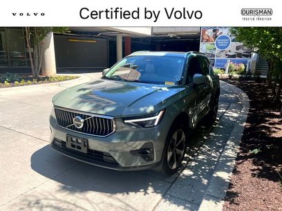 Certified 2023 Volvo XC40 B5 Plus w/ Protection Package Premier