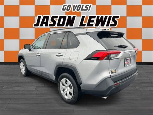 Used 2020 Toyota RAV4 LE image 6