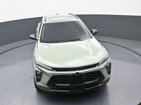 Used 2024 Chevrolet Trax ACTIV w/ Sunroof Package image 30