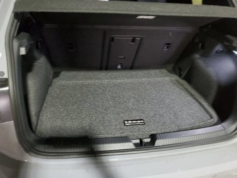 Certified 2026 Volkswagen GTI SE FWD image 11