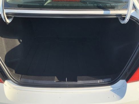 Used 2015 Chevrolet Sonic LT image 13